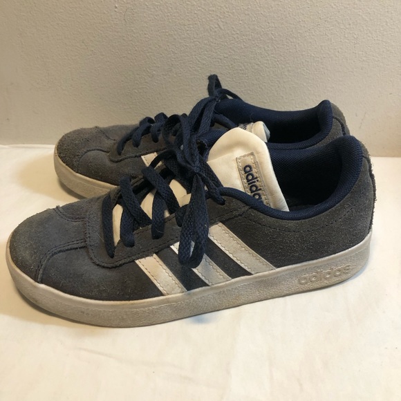 Adidas Court Grey casual Shoe Boys Size 2 - Picture 11 of 13